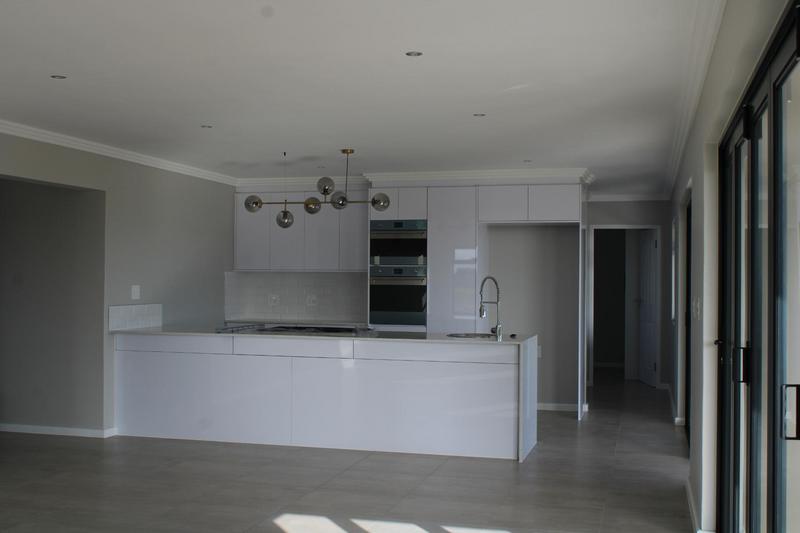 4 Bedroom Property for Sale in Kidds Beach Eastern Cape